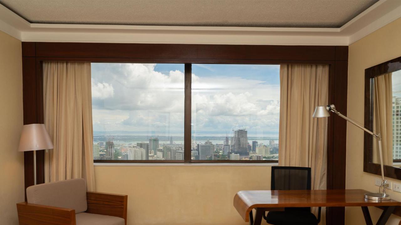 Hotel Marco Polo Plaza Cebu Esterno foto A window