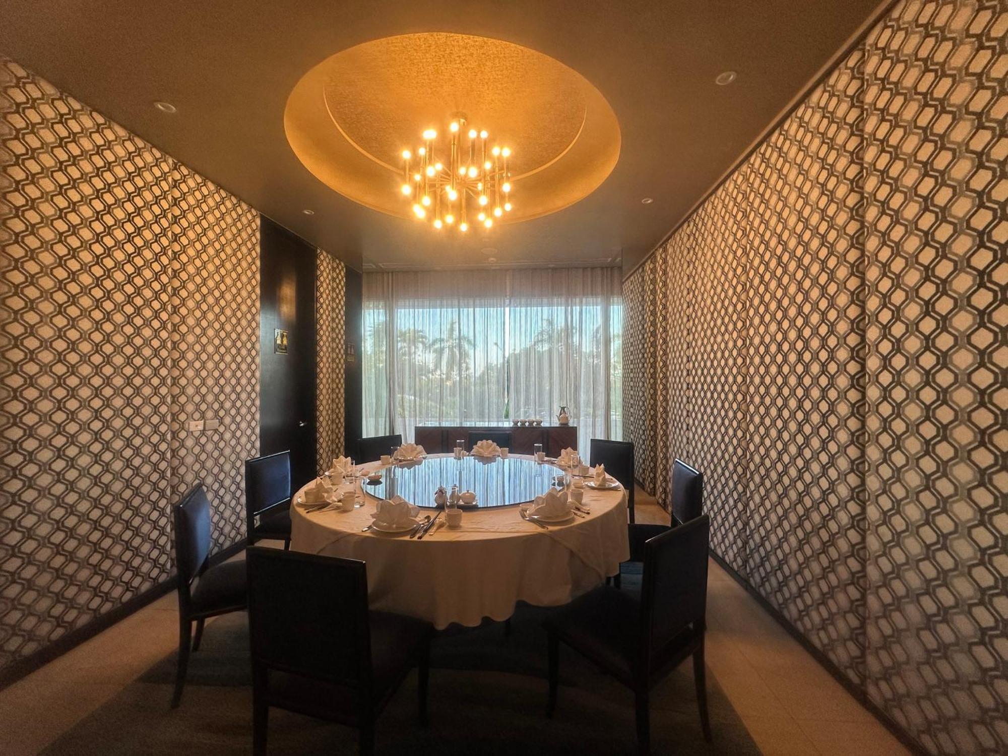 Hotel Marco Polo Plaza Cebu Esterno foto Private dining room at the restaurant